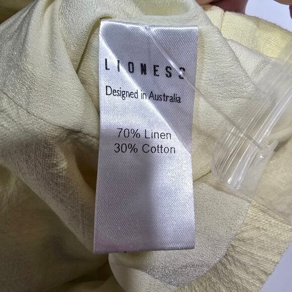 LIONESS Leo Vest in Butter - Picture 7 of 12